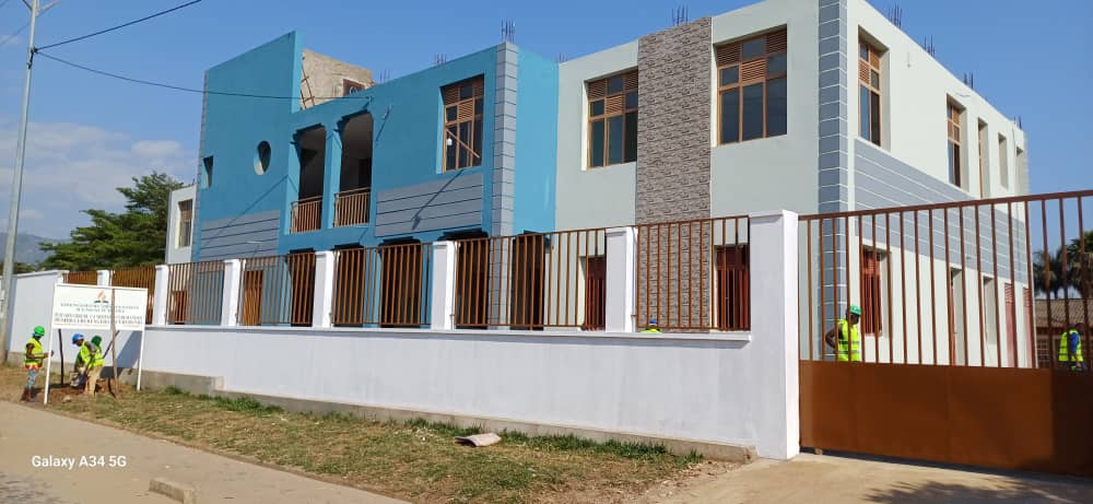 Construction with crane